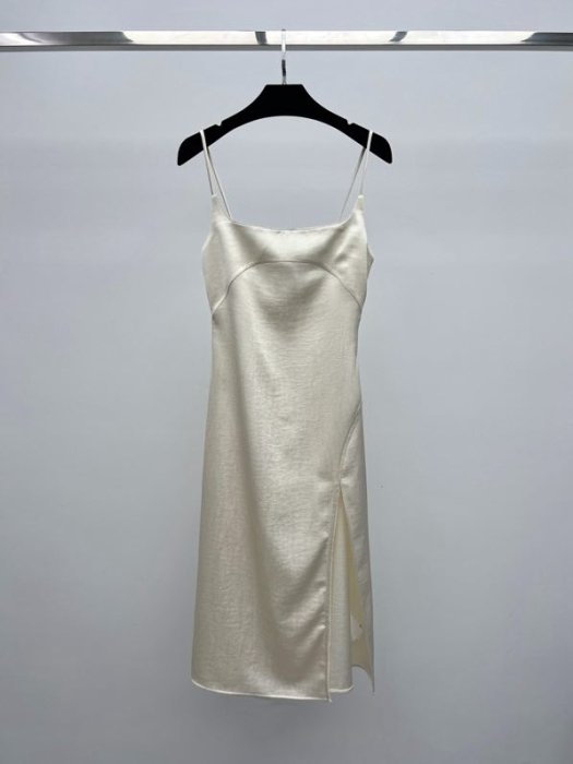 Плаття, Сукня