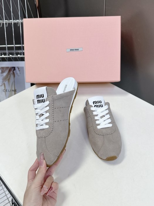 Кроссовки фото 4