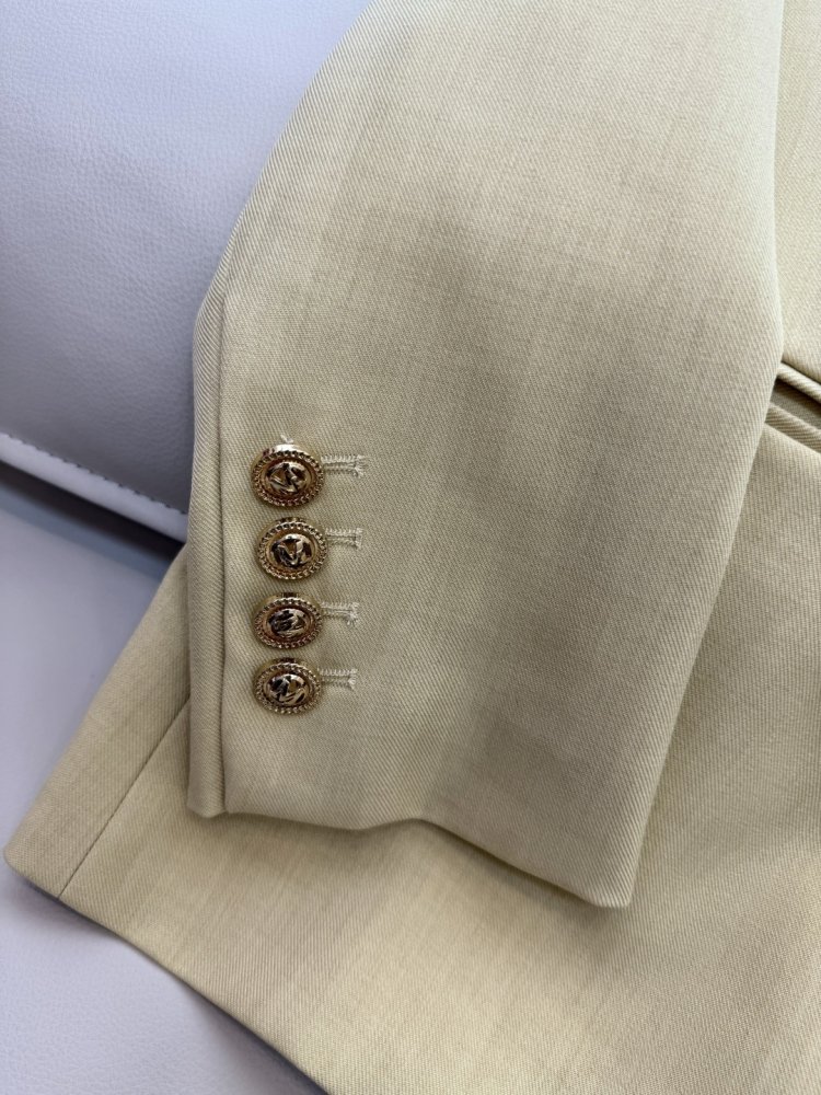 Костюм женский фото 8