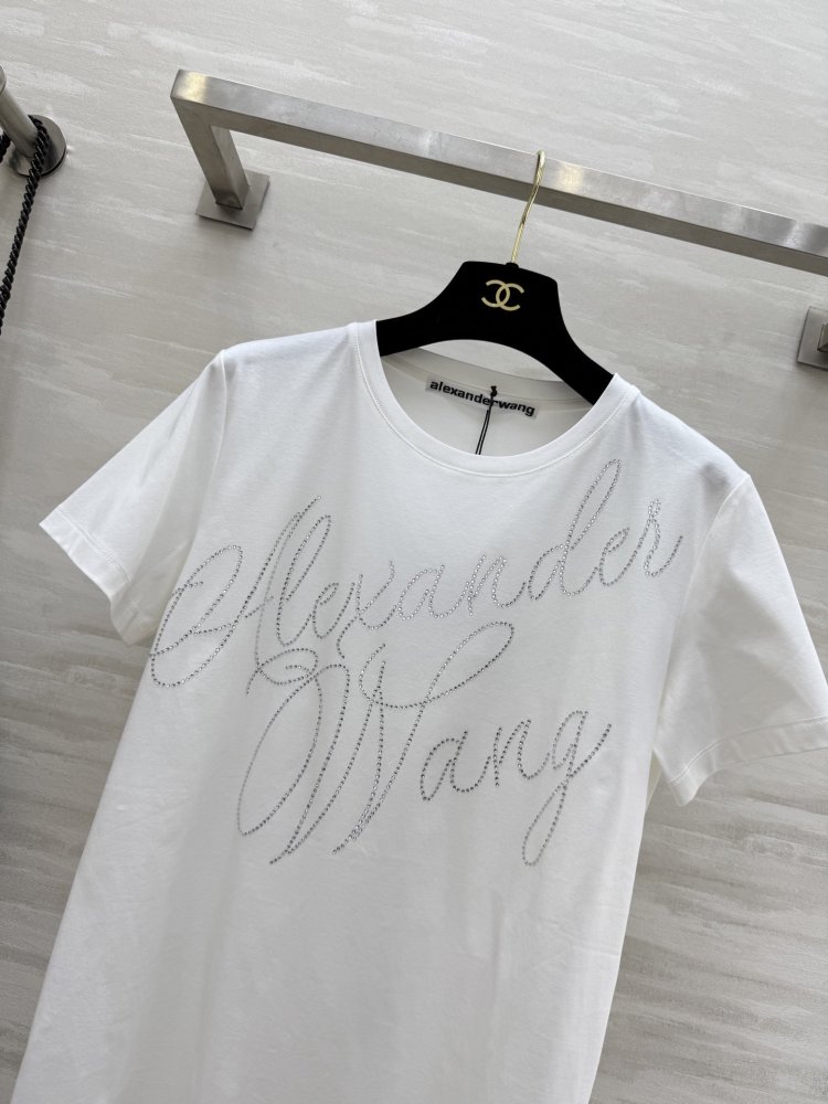 T-shirt women's фото 6