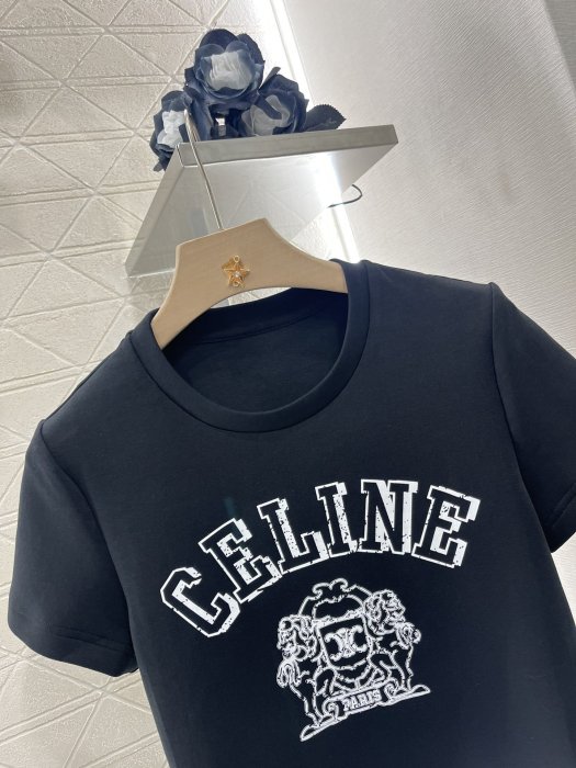 Футболка женская фото 3