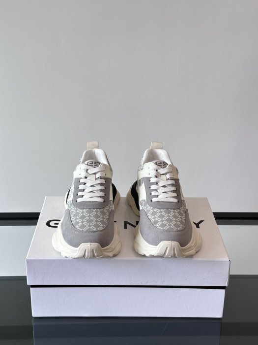 Кроссовки мужские фото 2