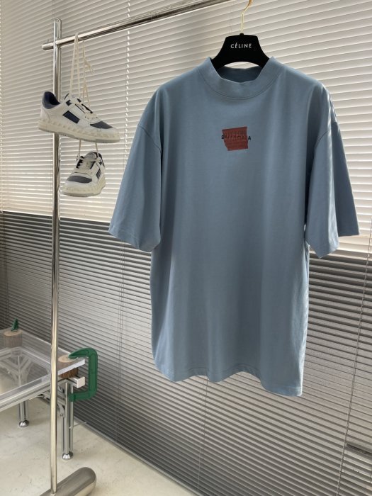 T-shirt men's