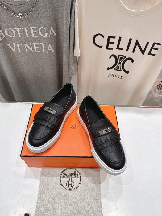 Лоферы женские фото 2