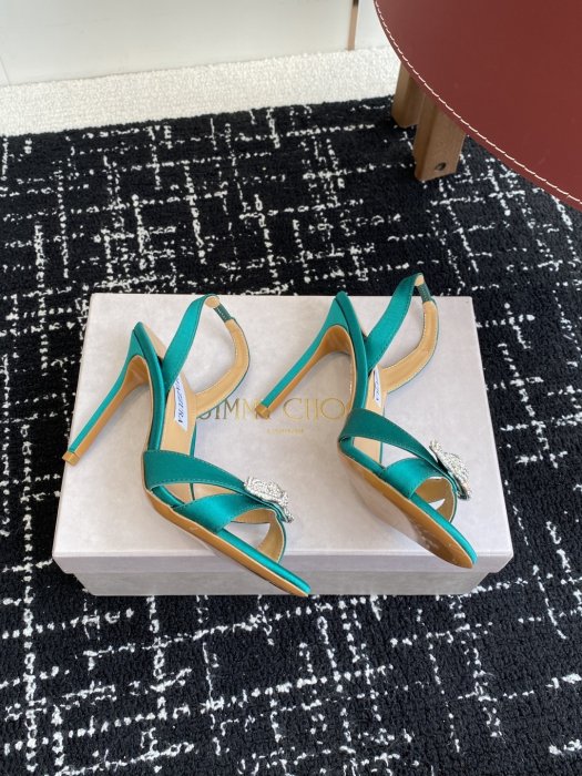 Босоножки фото 4