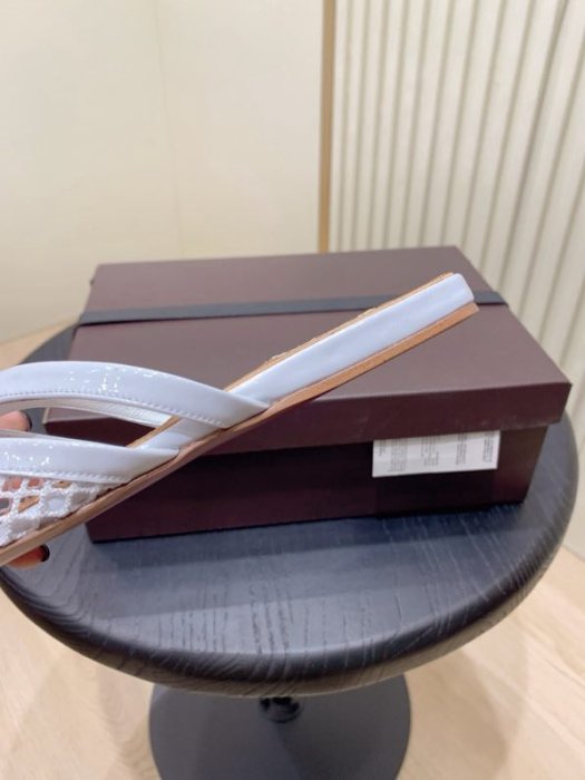 Шлепанцы фото 2