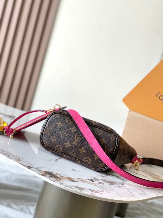 Сумка Neverfull 24 см фото 5