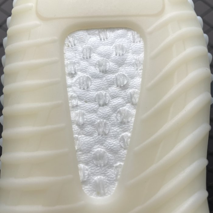 Кроссовки Yeezy Boost 350V2 фото 8