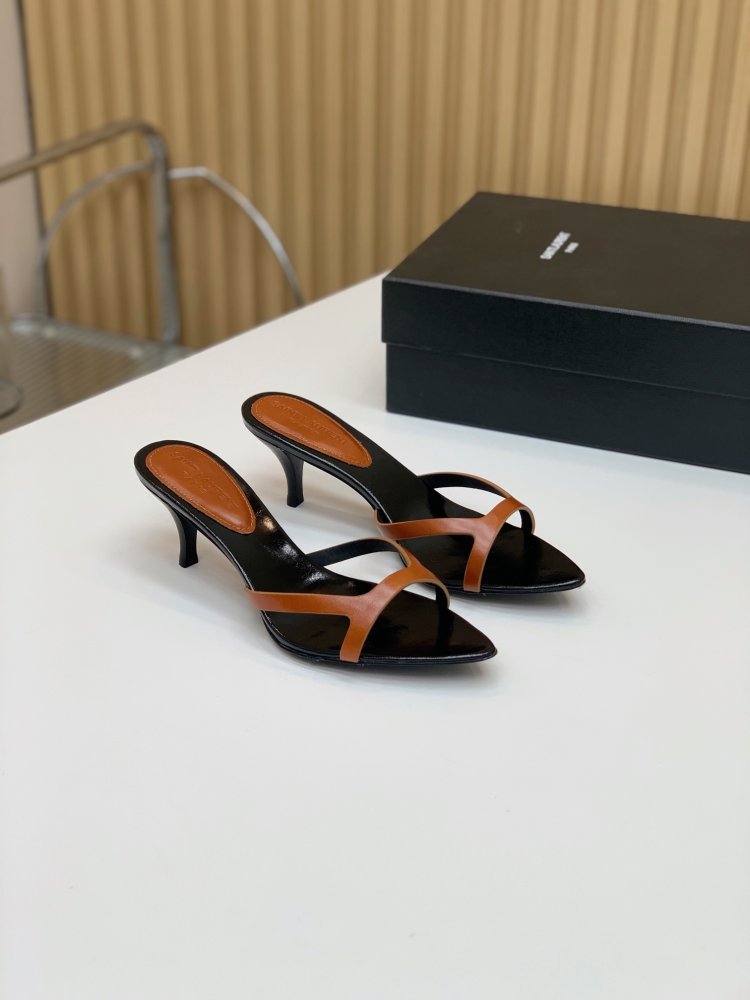 Босоніжки фото 2