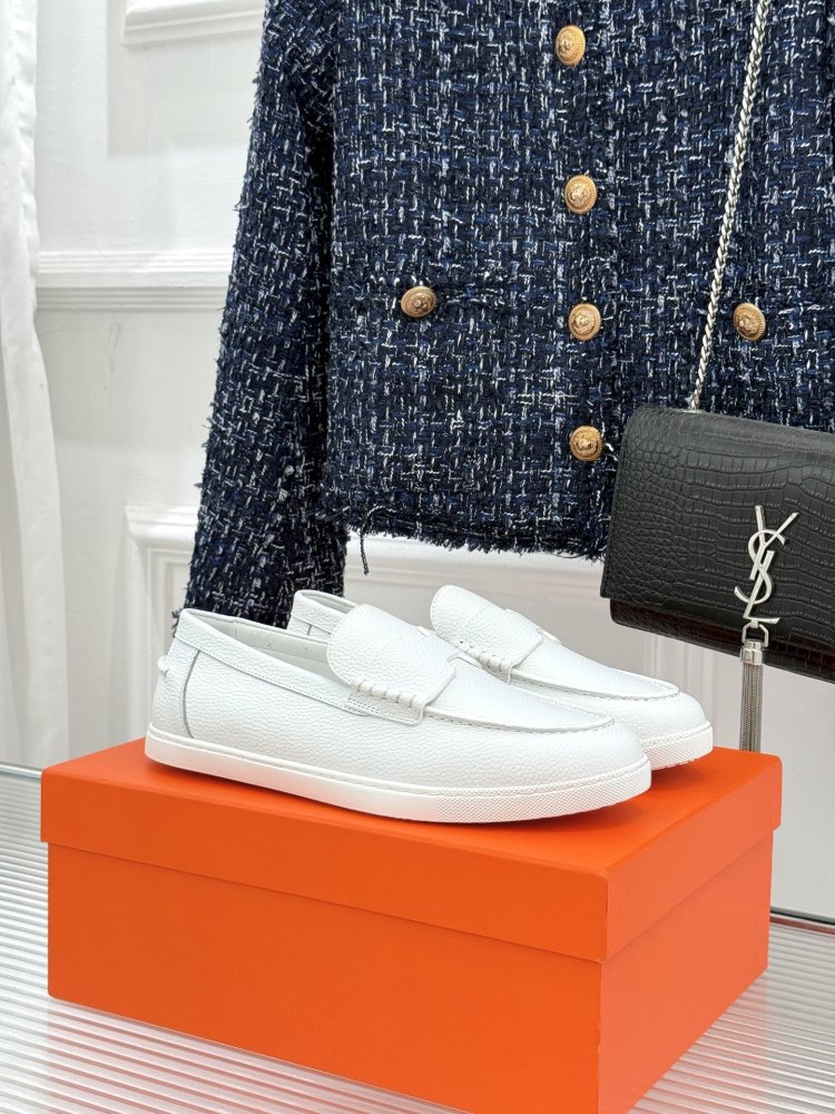 Лоферы women's