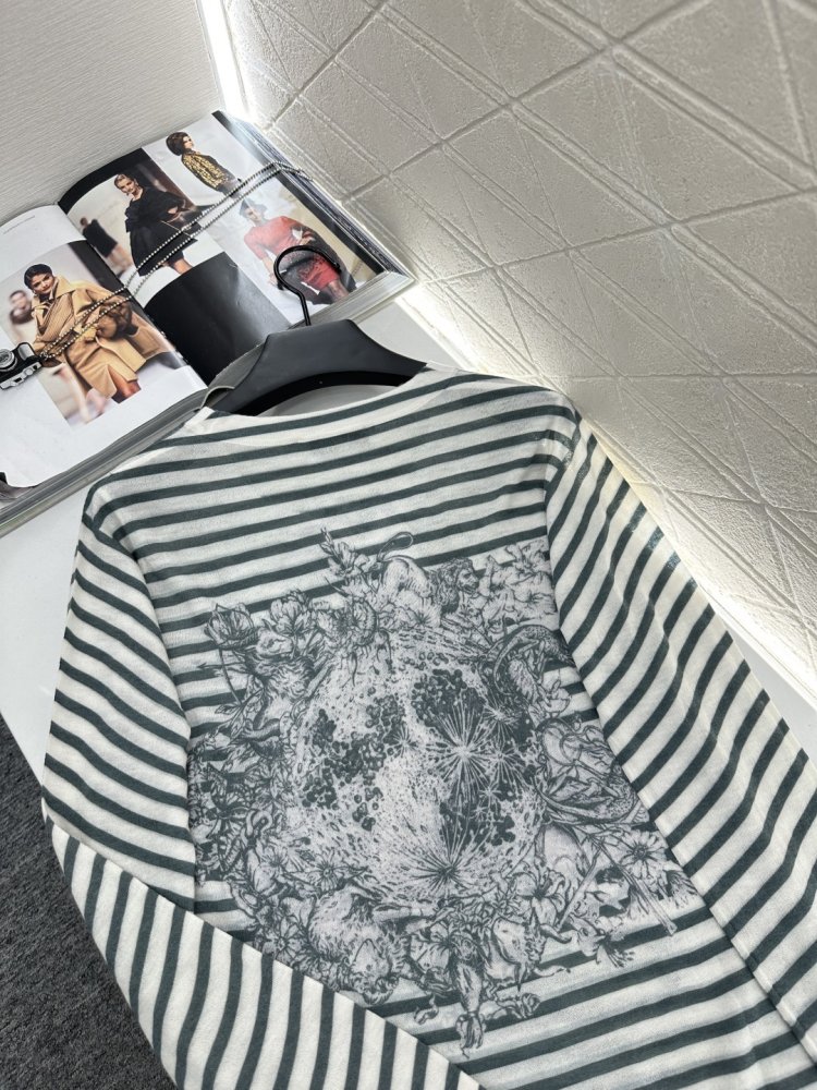 Кофта жіноча фото 4