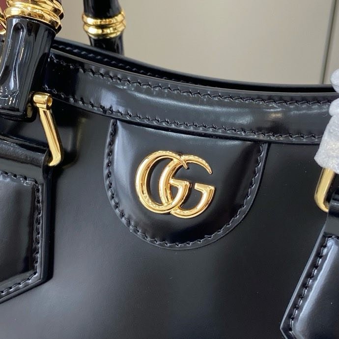 Сумка кожаная Gucci Diana 20 см фото 8