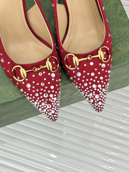 Босоножки фото 7