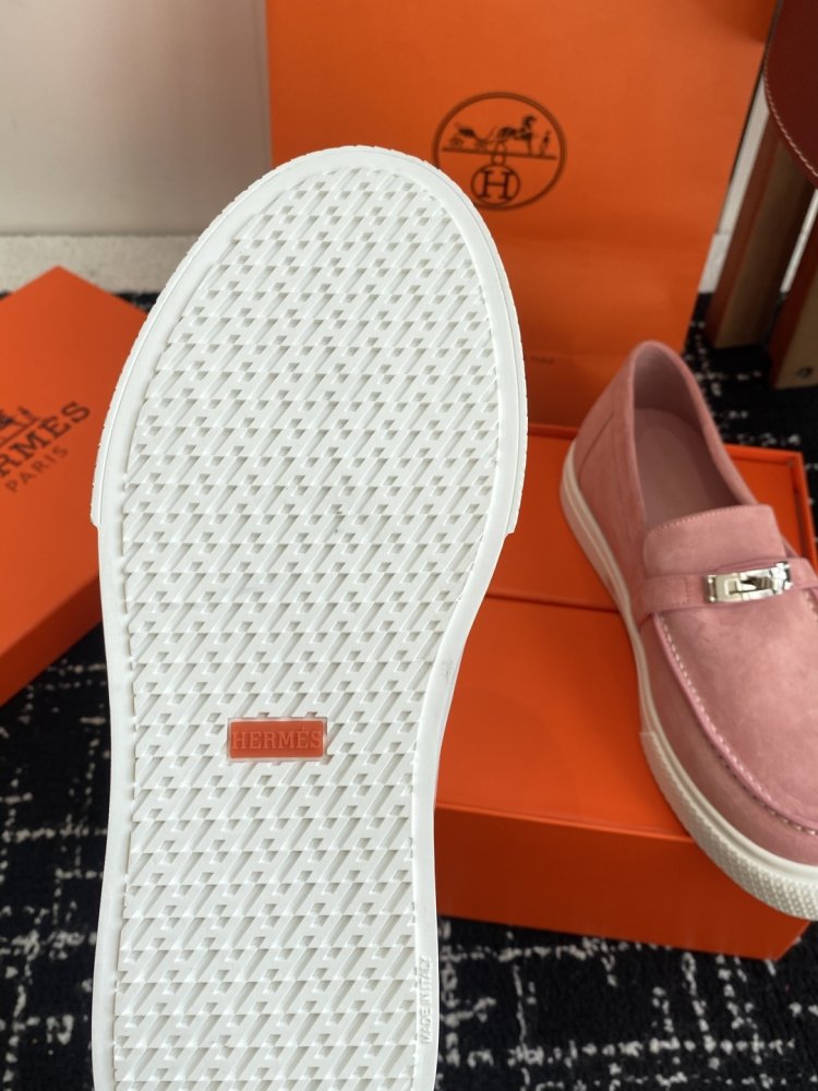 Лоферы жіночі фото 9