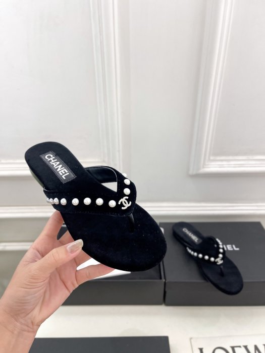 Шлепанцы фото 4