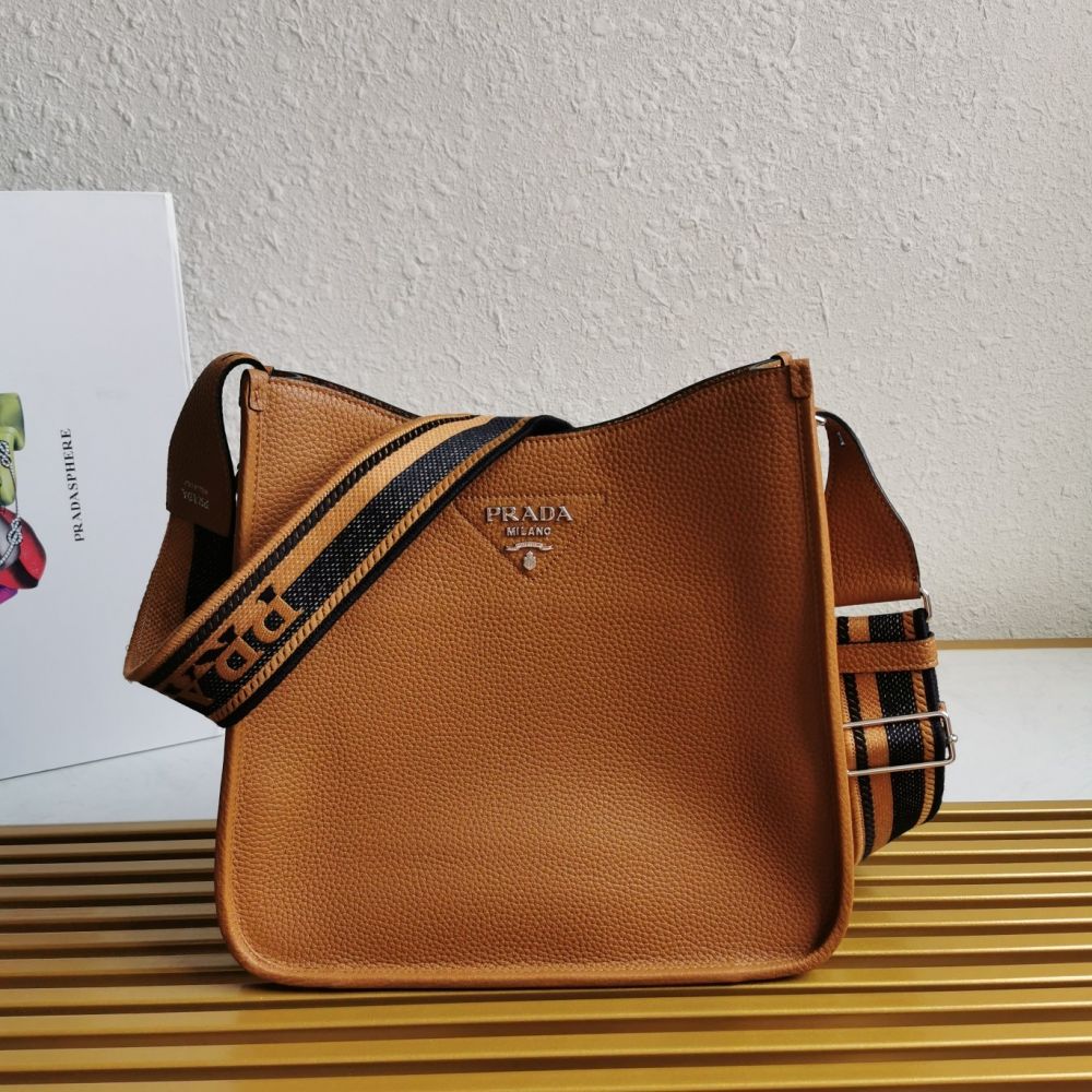 A bag Leather hobo bag 1BC073 30 cm