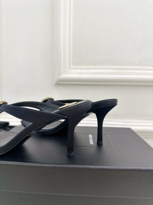 Босоножки фото 7