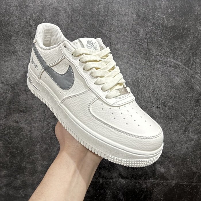 Кросівки Vlone x Nk Air Force 1 07 Low фото 3