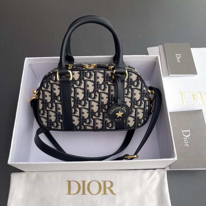 Сумка D-Vibe East-West 20 см