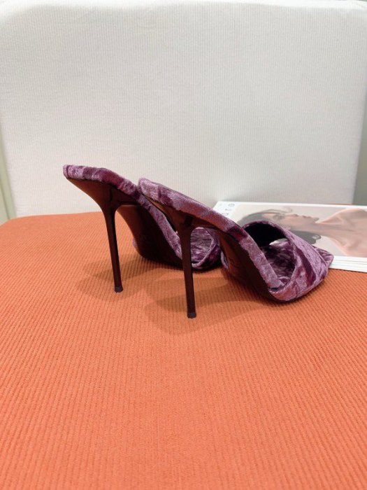 Босоножки фото 7