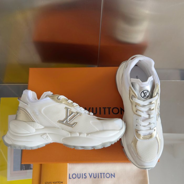 Sneakers фото 2