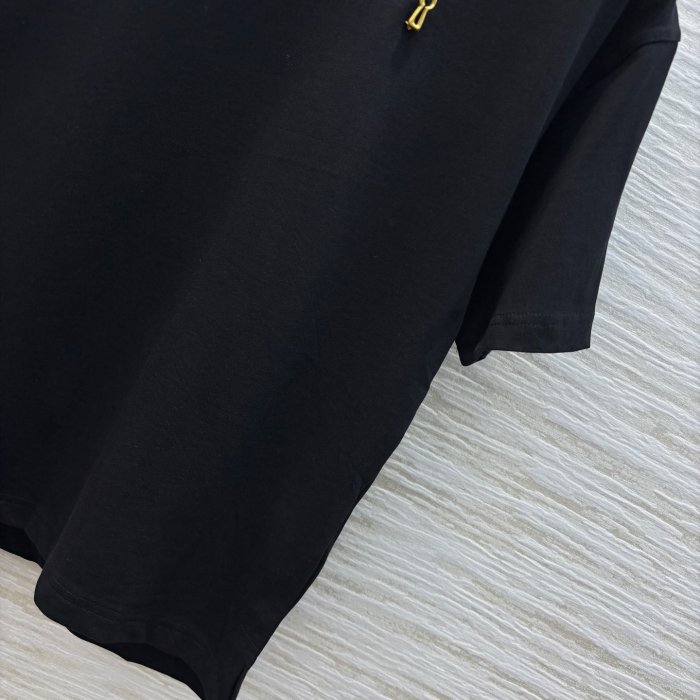 T-shirt women's фото 7