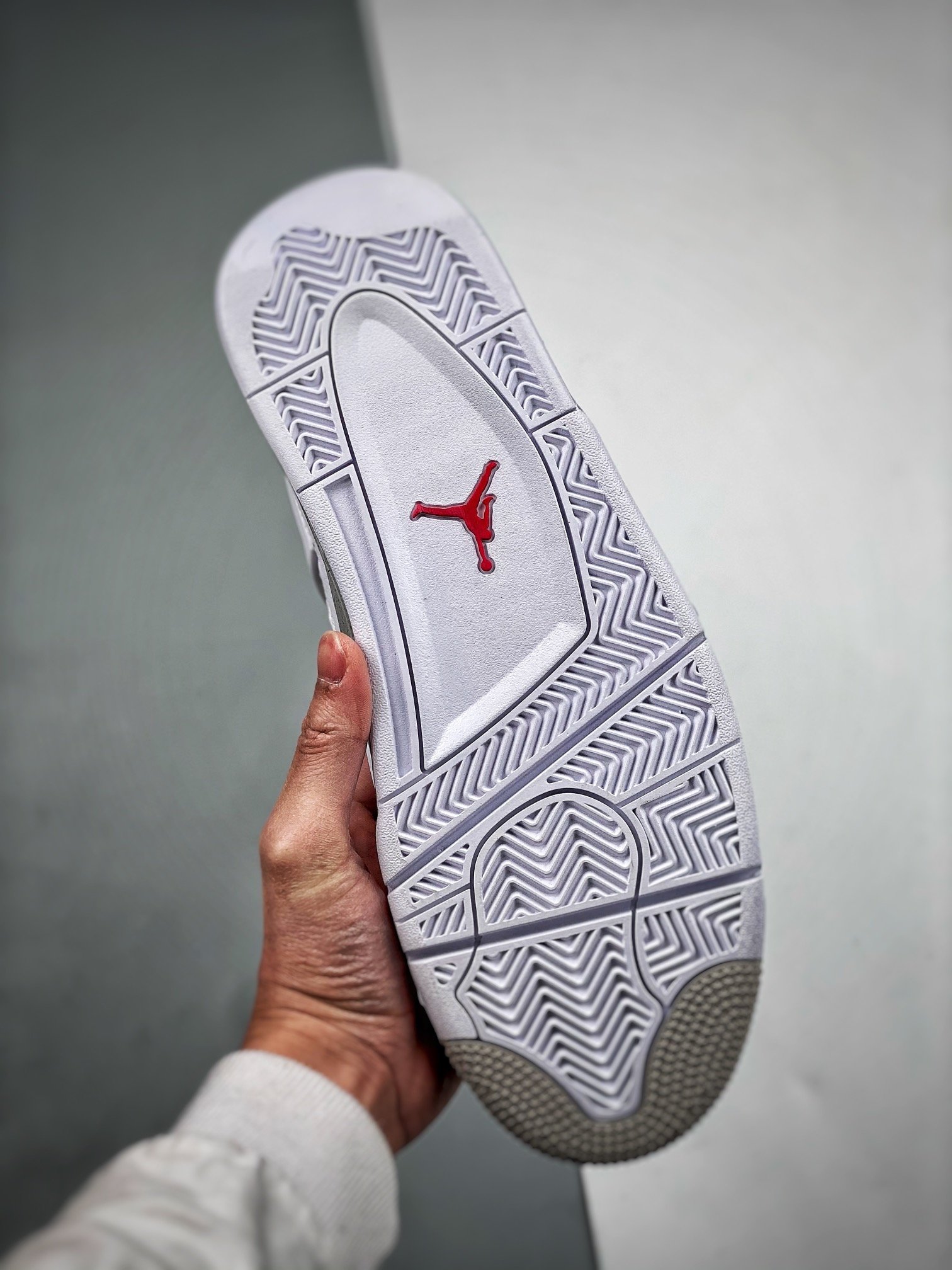 Кроссовки Air Jordan 4 Retro Tech White фото 7