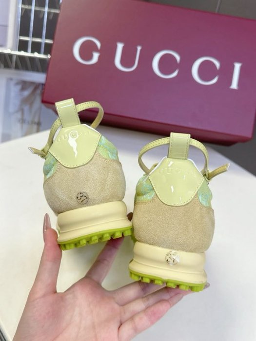 Кроссовки фото 2