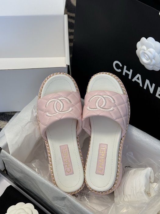 Босоножки фото 4