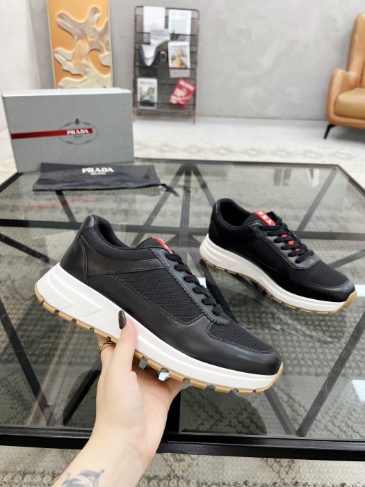 Кросівки чоловічі фото 5