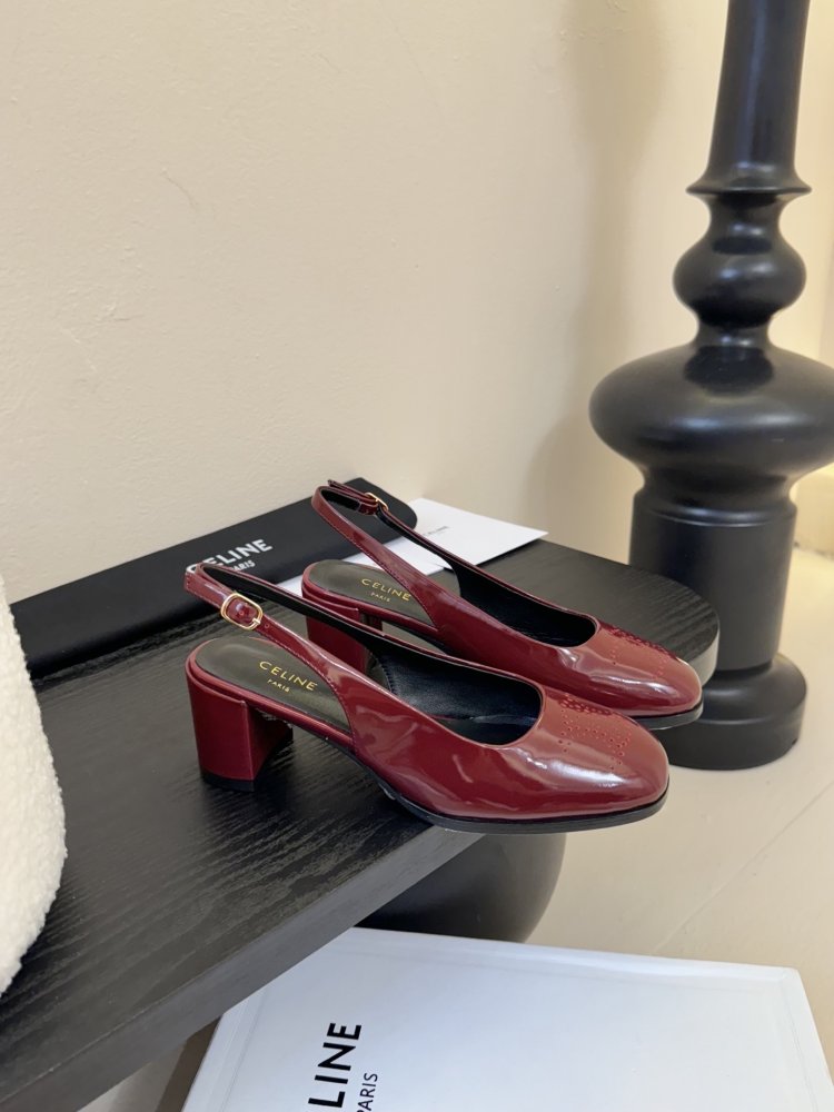 Босоніжки фото 2