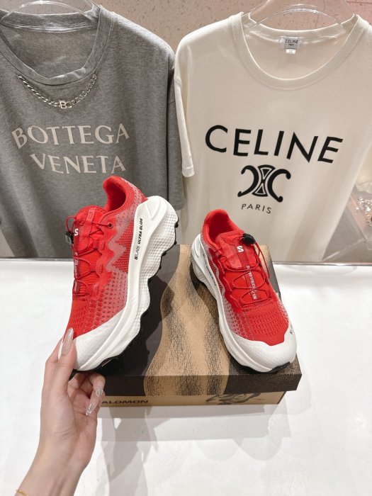 Кросівки фото 3