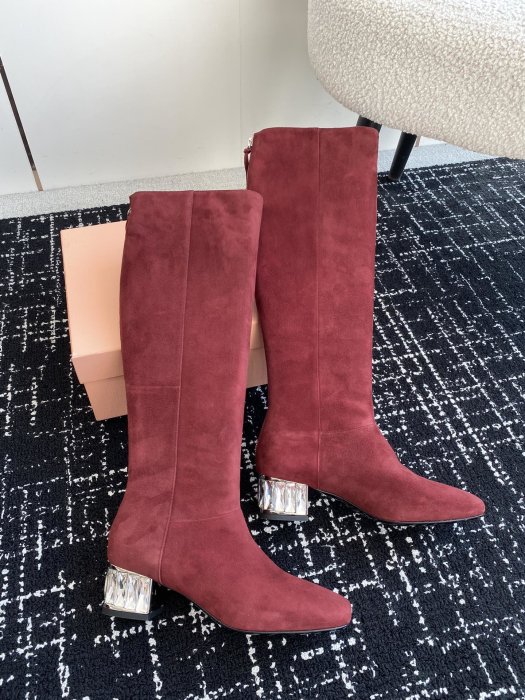 Boots women's