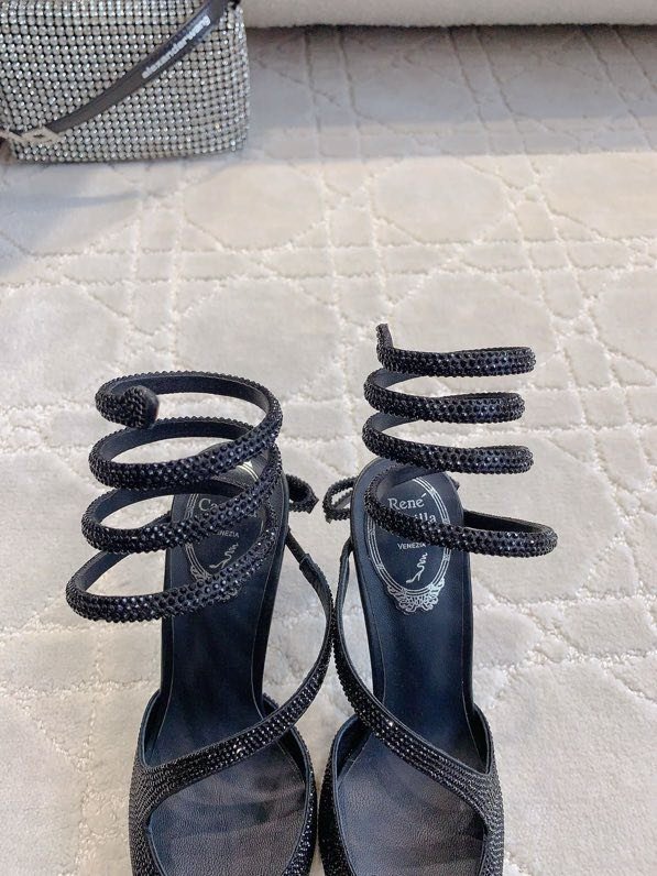 Босоножки фото 4