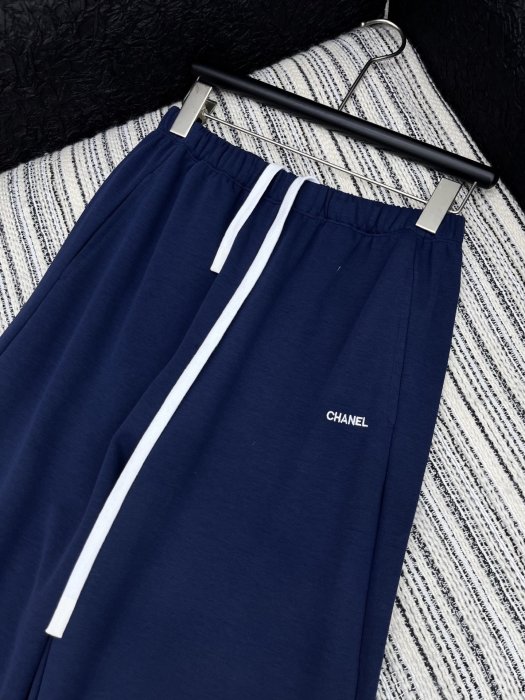 Костюм женский фото 8