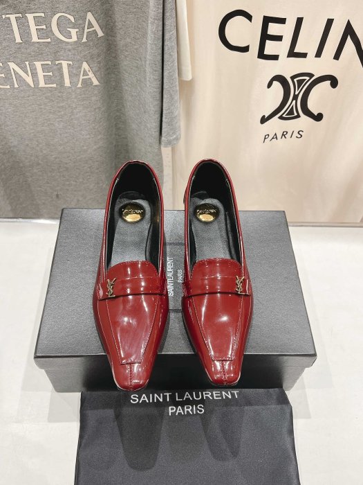 Туфли женские