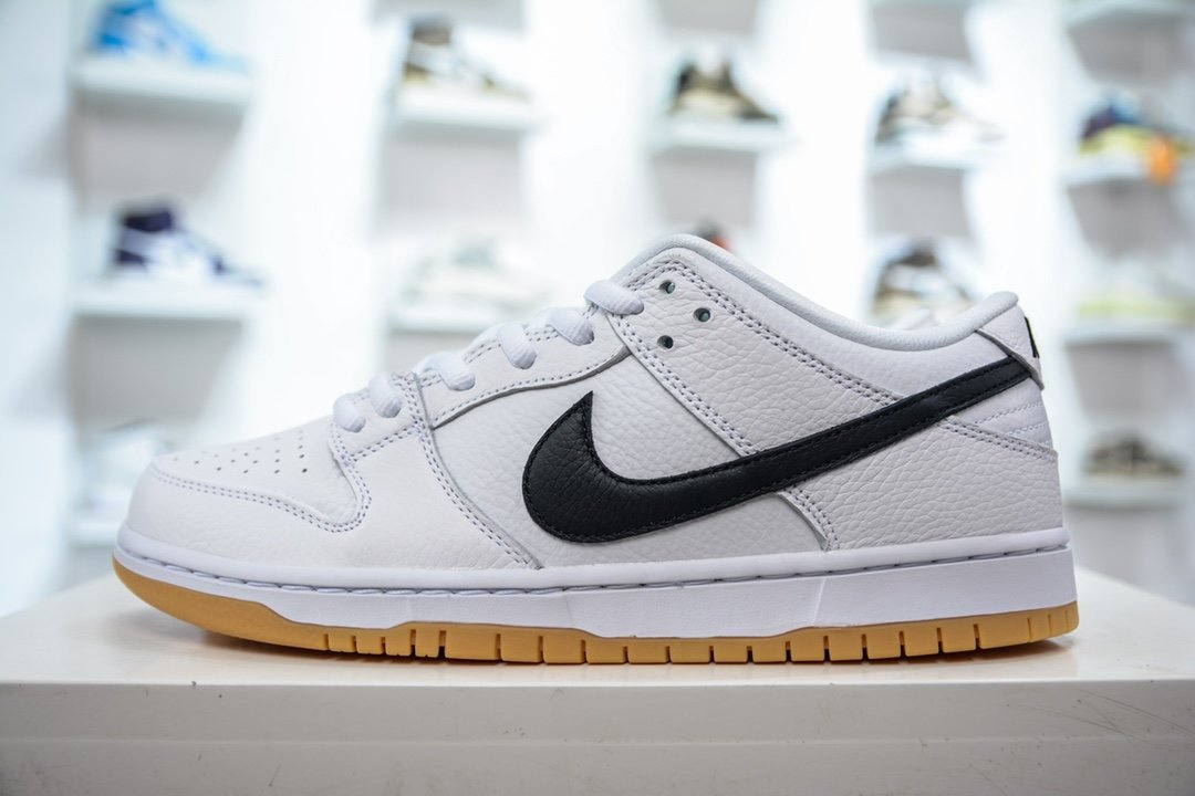 Кросівки Dunk SB Low CD2563-100