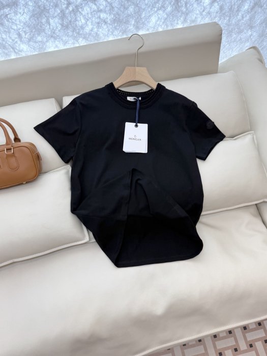 Футболка жіноча фото 5