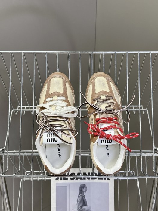 Кроссовки фото 6