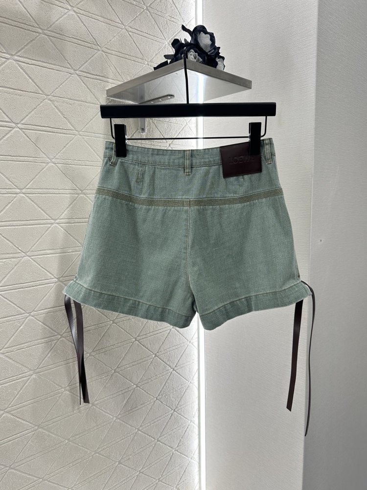 Shorts women's фото 2