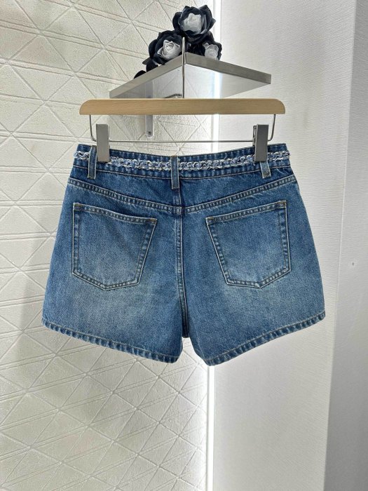 Шорти джинсові жіночі фото 2