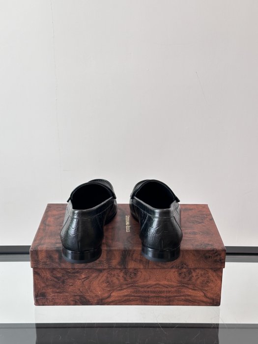 Туфлі чоловічі фото 8