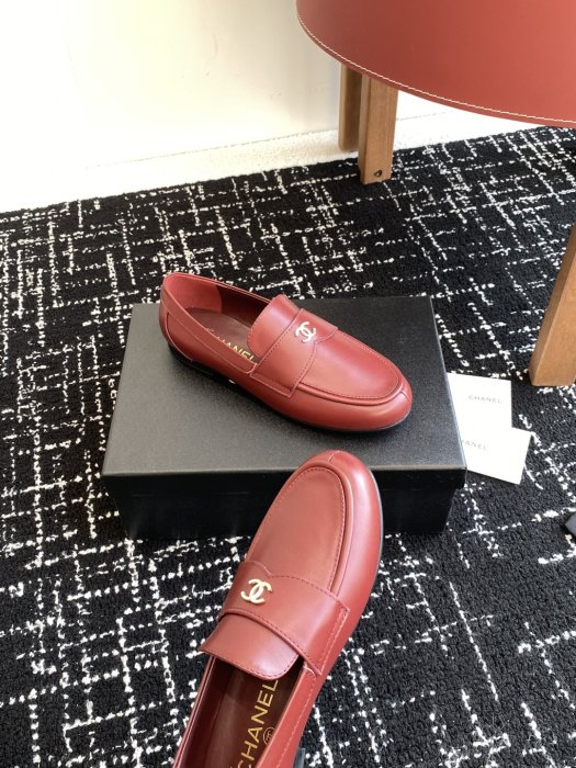 Лоферы жіночі фото 6