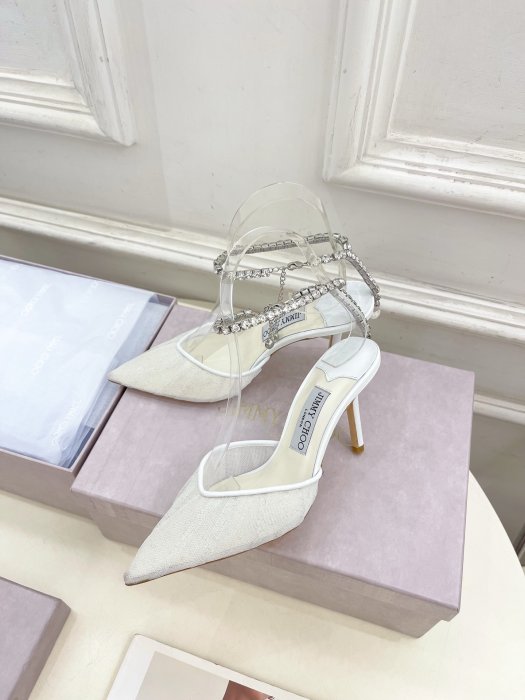 Босоножки фото 5