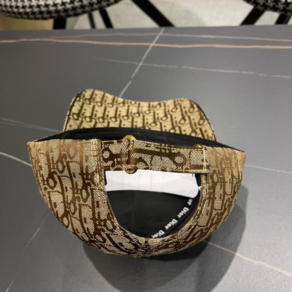 Кепка фото 9