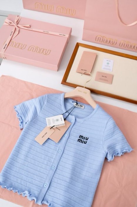 Футболка женская фото 6