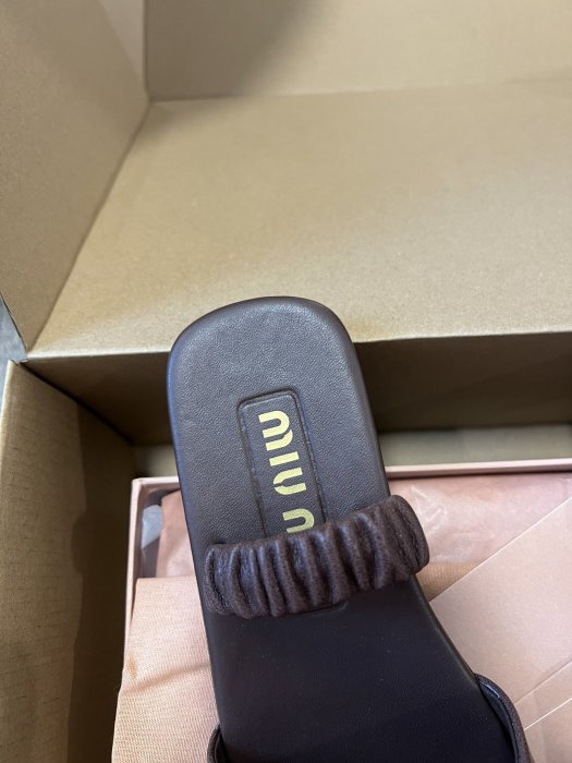 Босоножки фото 8