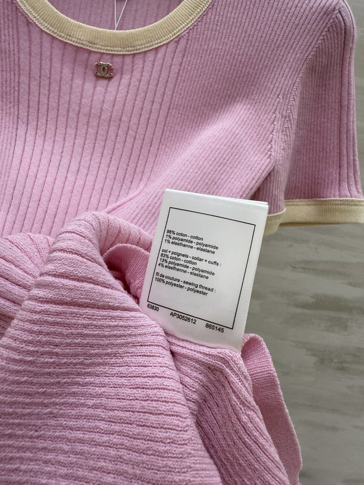 Футболка жіноча фото 7