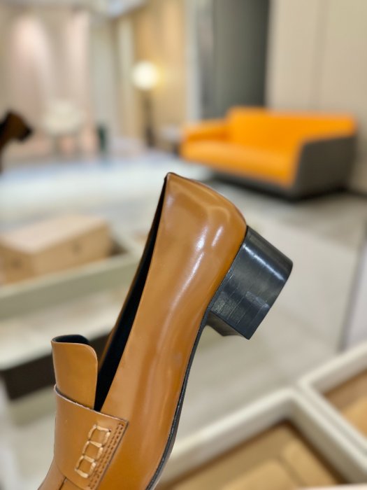 Туфлі жіночі фото 8