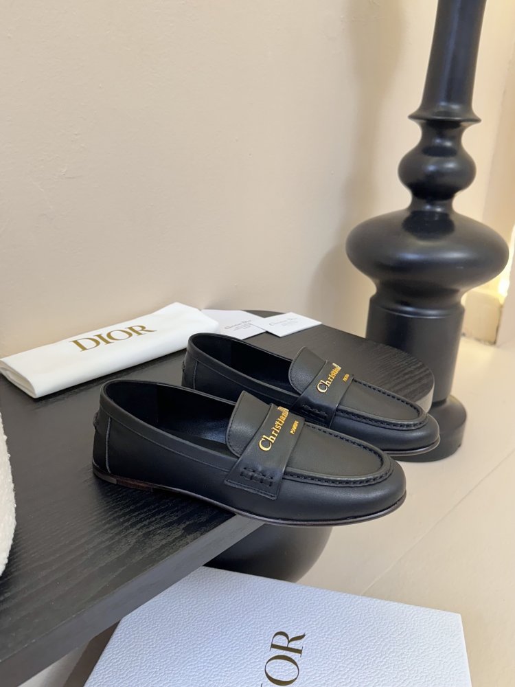 Лоферы женские фото 2